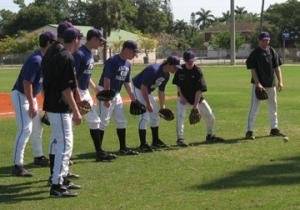 Infection Tag (Zombie Tag) // Fun Baseball Games to Play for Youth Coaching  Practice Plans 